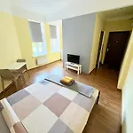 Escape - Comfortable With Free Parking On Premises *