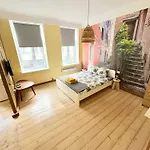 Escape - Comfortable With Free Parking On Premises * 里加