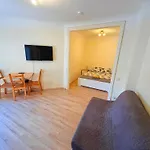 Escape - Comfortable With Free Parking On Premises * Рига