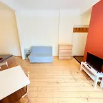 Apartment Escape - Comfortable With Free Parking On Premises Riga