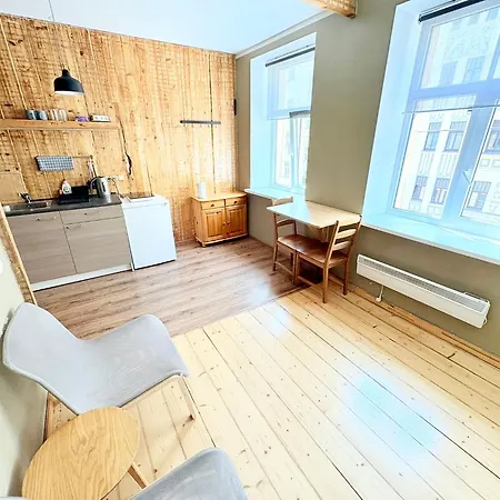 Escape - Comfortable With Free Parking On Premises