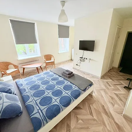 Apartment Escape - Comfortable With Free Parking On Premises Riga
