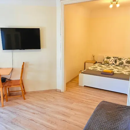 Escape - Comfortable With Free Parking On Premises *