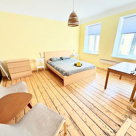 Apartman Escape - Comfortable With Free Parking On Premises *