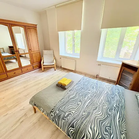 アパート Escape - Comfortable With Free Parking On Premises *