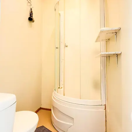 Escape - Comfortable With Free Parking On Premises Apartment Riga