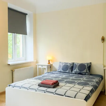 Escape - Comfortable With Free Parking On Premises *