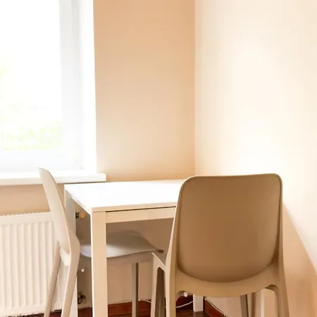 Escape - Comfortable With Free Parking On Premises * Riga