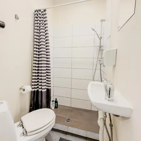 Escape - Comfortable With Free Parking On Premises Riga