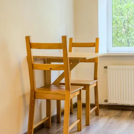 Escape - Comfortable With Free Parking On Premises Apartment