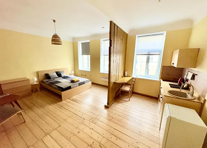 Escape - Comfortable With Free Parking On Premises Apartment