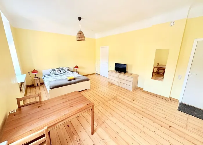 Escape - Comfortable With Free Parking On Premises * Riga