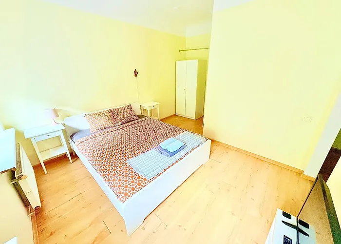 Escape - Comfortable With Free Parking On Premises Dzīvoklis