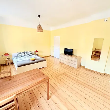 Escape - Comfortable With Free Parking On Premises * Ryga