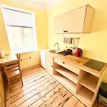Escape - Comfortable With Free Parking On Premises Apartamento